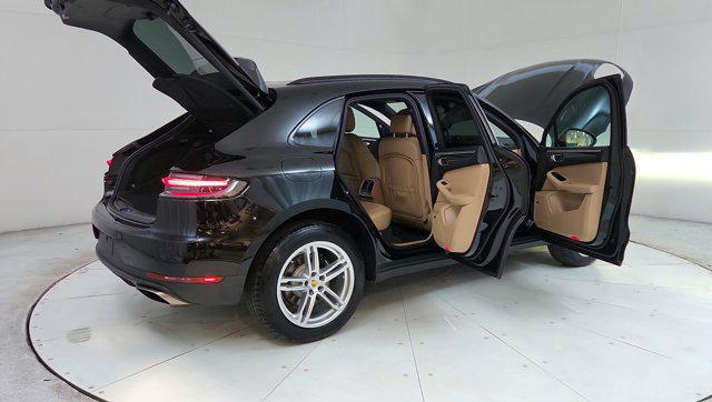 2020 Porsche Macan AWD