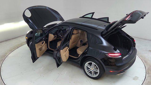 2020 Porsche Macan AWD