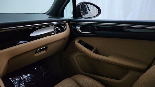 2020 Porsche Macan AWD
