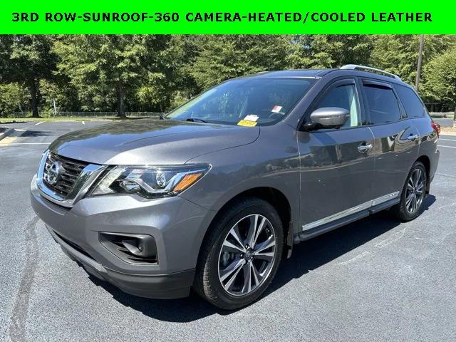 2017 Nissan Pathfinder Platinum