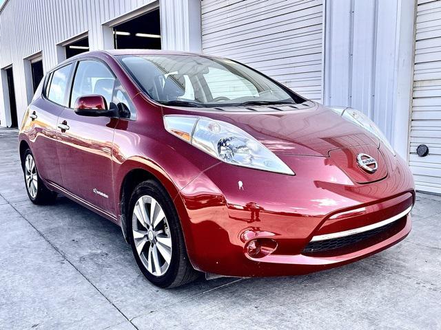 2015 Nissan LEAF