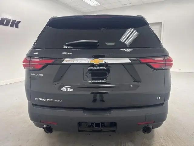 2022 Chevrolet Traverse AWD LT Cloth