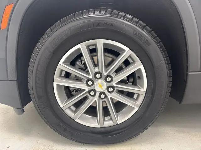 2022 Chevrolet Traverse AWD LT Cloth