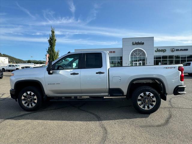 2022 Chevrolet Silverado 2500HD 4WD Double Cab Standard Bed Custom