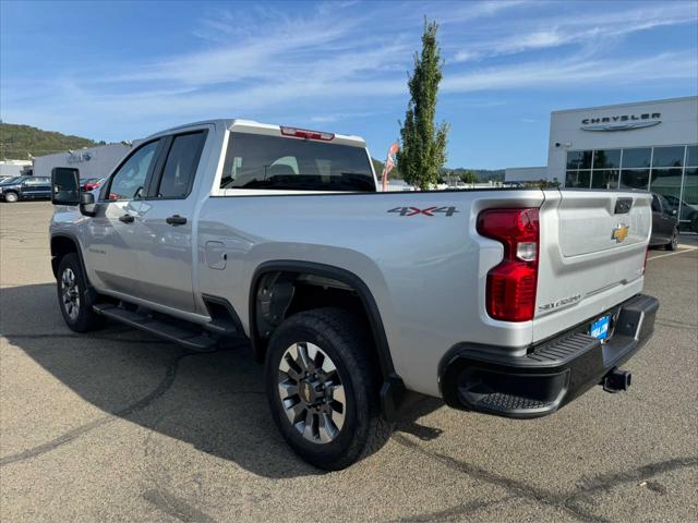 2022 Chevrolet Silverado 2500HD 4WD Double Cab Standard Bed Custom