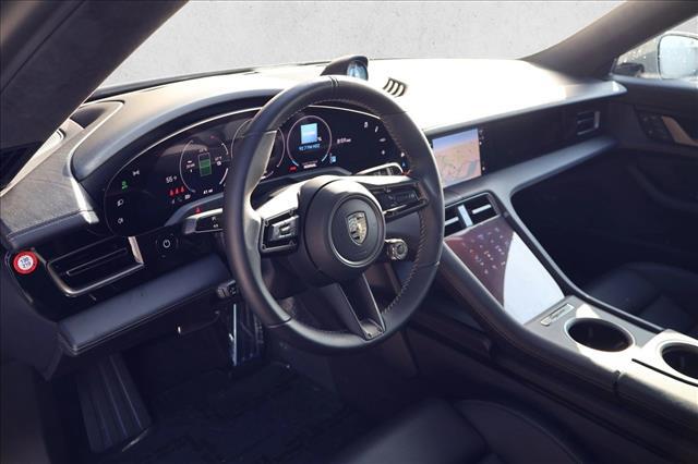 2025 Porsche Taycan Turbo