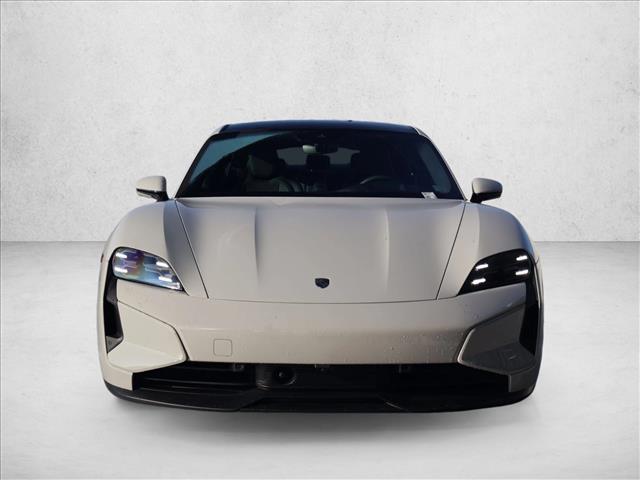 2025 Porsche Taycan Turbo