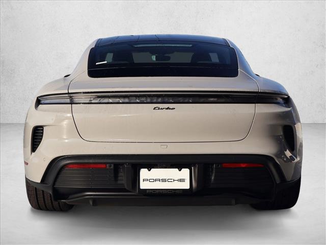 2025 Porsche Taycan Turbo