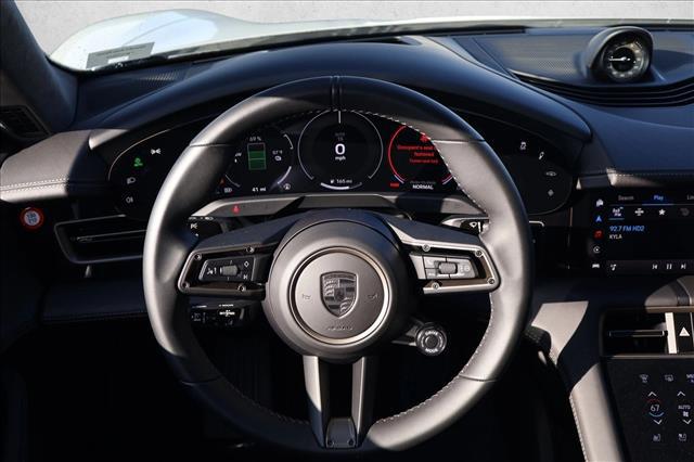2025 Porsche Taycan Turbo