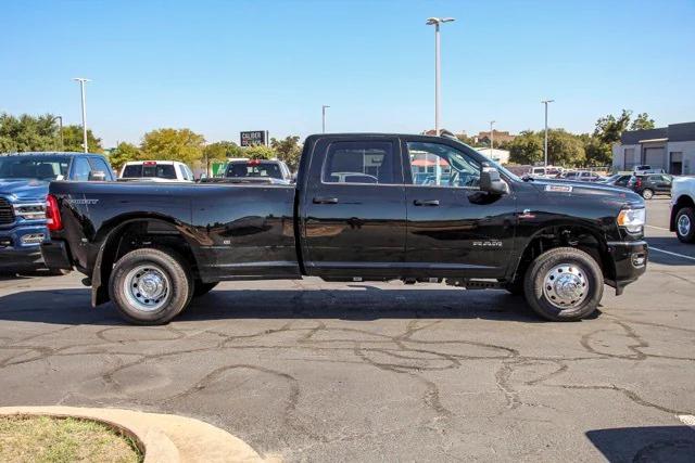 2024 RAM Ram 3500 RAM 3500 LONE STAR CREW CAB 4X4 8 BOX