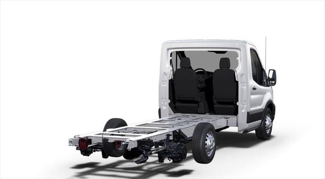 2023 Ford Transit Cutaway Base