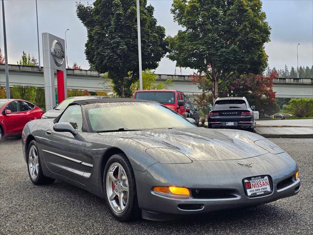 2003 Chevrolet Corvette Base