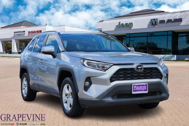 2020 Toyota RAV4 XLE