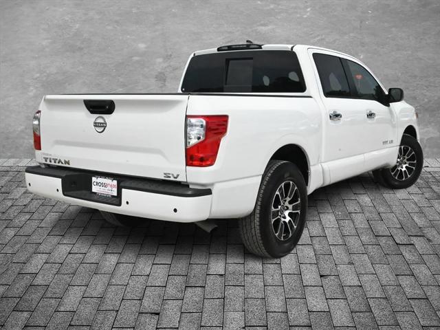 2023 Nissan TITAN Crew Cab SV 4x2