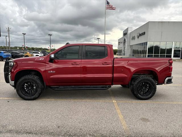 2021 Chevrolet Silverado 1500 4WD Crew Cab Standard Bed LT