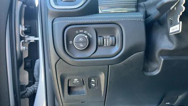 2021 Ram 1500 Limited Crew Cab 4x4 57 Box