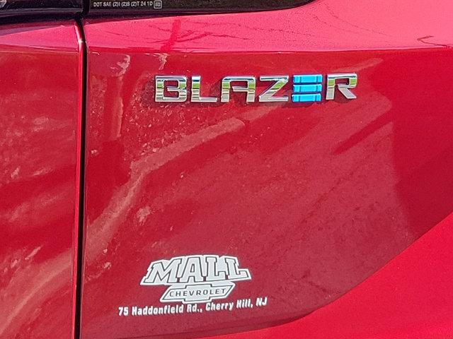 2024 Chevrolet V Blazer eAWD 2LT