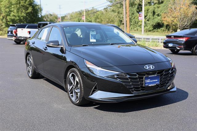 2023 Hyundai Elantra Hybrid