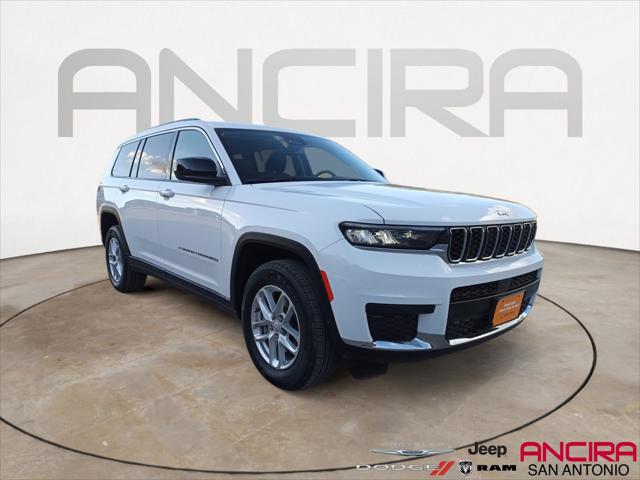 2023 Jeep Grand Cherokee L Laredo 4x4