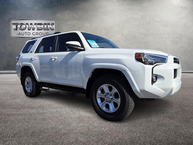 2022 Toyota 4Runner SR5