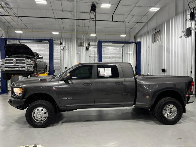 2022 RAM 3500 Big Horn Mega Cab 4x4 64 Box