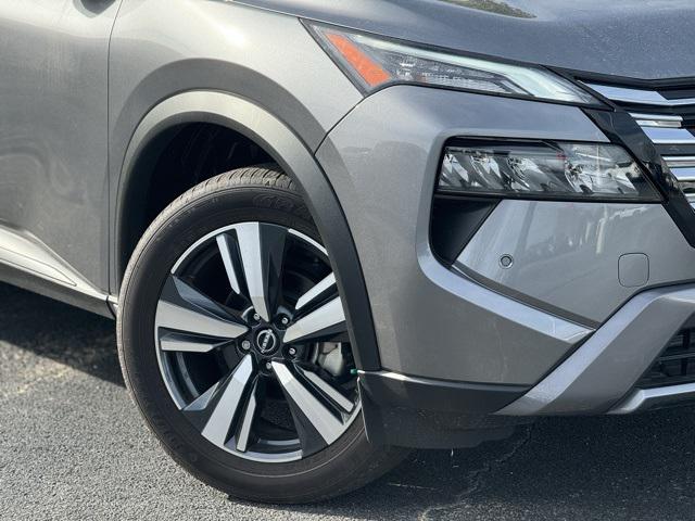 2024 Nissan Rogue SL FWD
