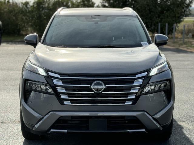 2024 Nissan Rogue SL FWD