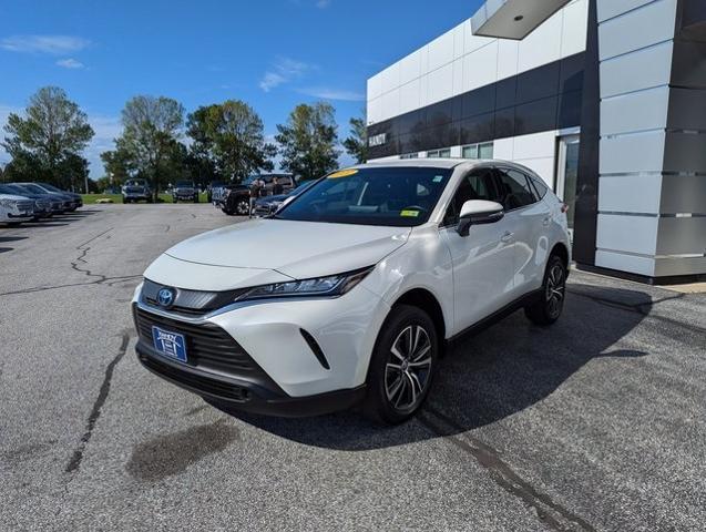 2022 Toyota Venza LE