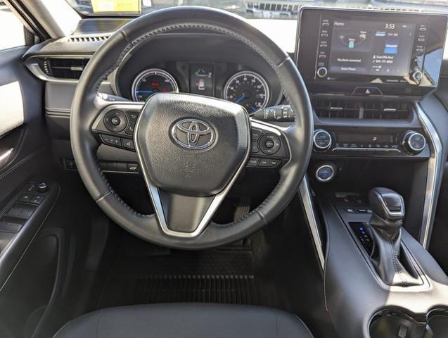 2022 Toyota Venza LE