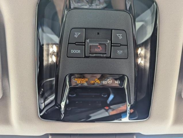 2022 Toyota Venza LE