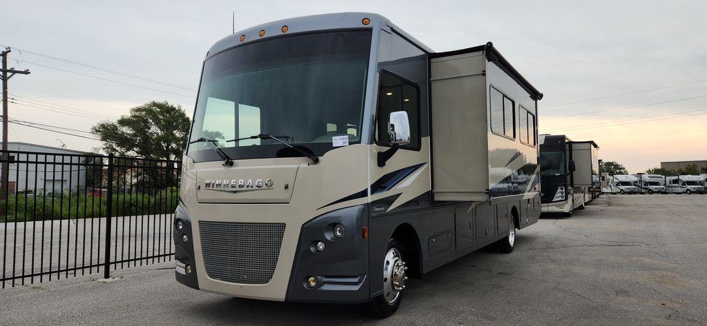 2021 Ford F-53 Unknown