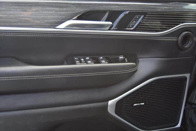 2022 Jeep Wagoneer Series III 4x4