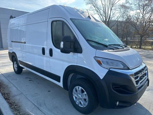 2025 RAM Ram ProMaster RAM PROMASTER 3500 SLT CARGO VAN HIGH ROOF 159 WB