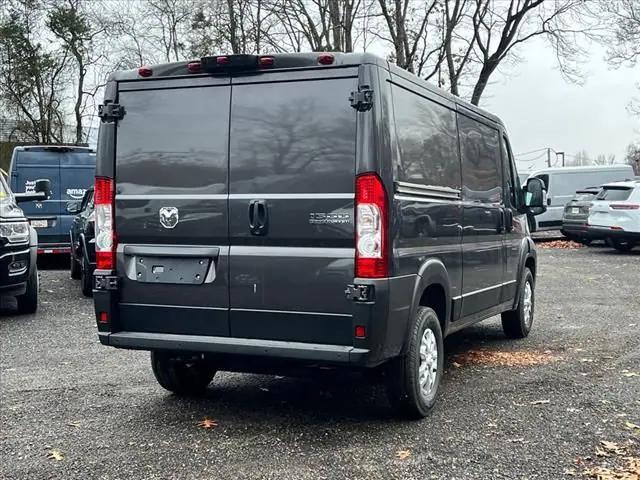 2025 RAM Ram ProMaster RAM PROMASTER 1500 SLT CARGO VAN LOW ROOF 136 WB