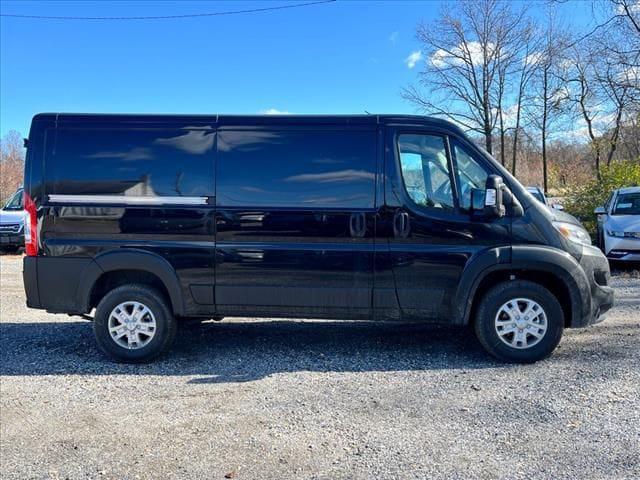 2025 RAM Ram ProMaster RAM PROMASTER 2500 SLT CARGO VAN LOW ROOF 136 WB