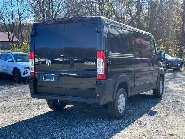 2025 RAM Ram ProMaster RAM PROMASTER 2500 SLT CARGO VAN LOW ROOF 136 WB