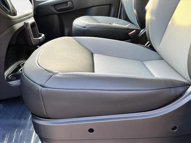 2025 Ram ProMaster Cargo Van SLT Low Roof 136" WB