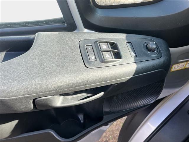 2025 Ram ProMaster Cargo Van SLT Low Roof 136" WB