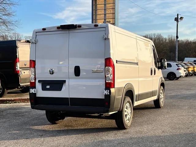 2025 RAM Ram ProMaster RAM PROMASTER 2500 SLT CARGO VAN LOW ROOF 136 WB