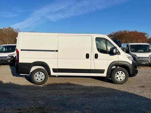 2025 RAM Ram ProMaster RAM PROMASTER 2500 SLT CARGO VAN LOW ROOF 136 WB