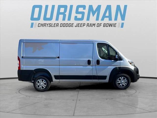 2025 RAM Ram ProMaster RAM PROMASTER 2500 SLT CARGO VAN LOW ROOF 136 WB