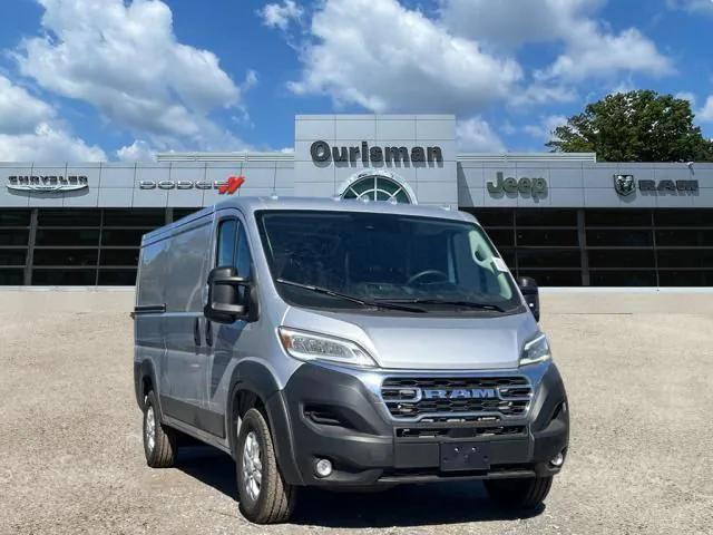 2025 RAM Ram ProMaster RAM PROMASTER 2500 SLT CARGO VAN LOW ROOF 136 WB