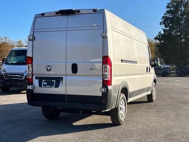 2025 RAM Ram ProMaster RAM PROMASTER 3500 SLT CARGO VAN HIGH ROOF 159 WB