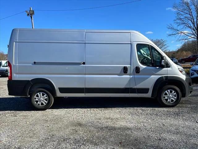 2025 RAM Ram ProMaster RAM PROMASTER 3500 SLT CARGO VAN HIGH ROOF 159 WB