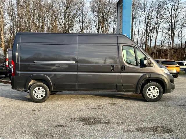 2025 RAM Ram ProMaster RAM PROMASTER 3500 SLT CARGO VAN HIGH ROOF 159 WB