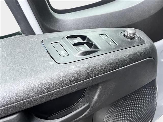 2025 Ram ProMaster Cargo Van SLT Low Roof 136" WB