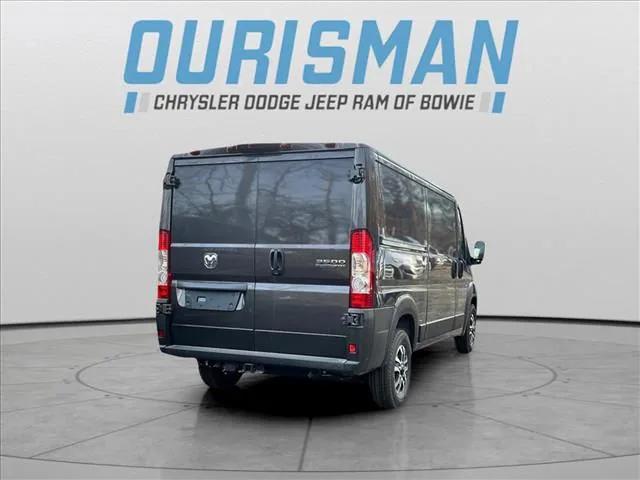 2025 RAM Ram ProMaster RAM PROMASTER 3500 SLT CARGO VAN LOW ROOF 136 WB