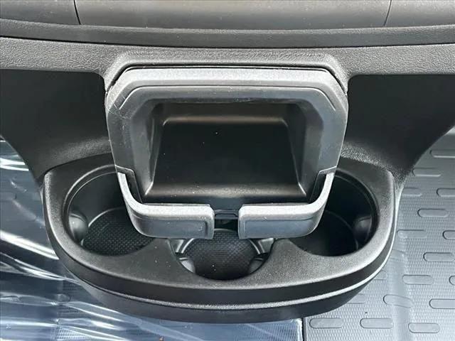 2025 Ram ProMaster Cargo Van SLT Low Roof 136" WB