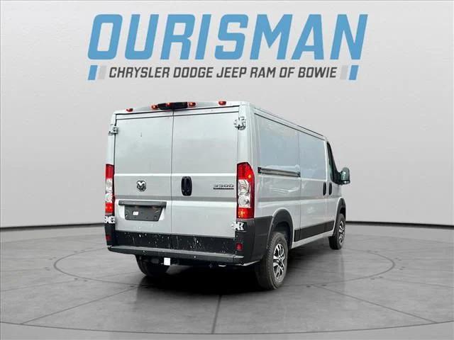 2025 RAM Ram ProMaster RAM PROMASTER 3500 SLT CARGO VAN LOW ROOF 136 WB