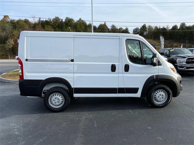 2025 RAM Ram ProMaster RAM PROMASTER 1500 TRADESMAN CARGO VAN LOW ROOF 118 WB